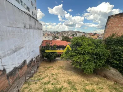 Casa com 3 Quartos à venda, 360m² no União, Belo Horizonte
