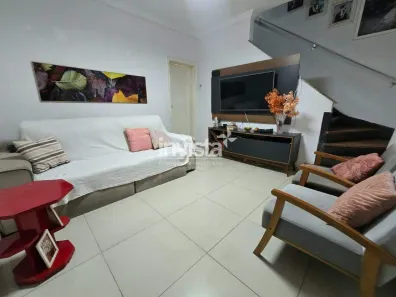Casa com 2 Quartos à venda, 75m² no Macuco, Santos