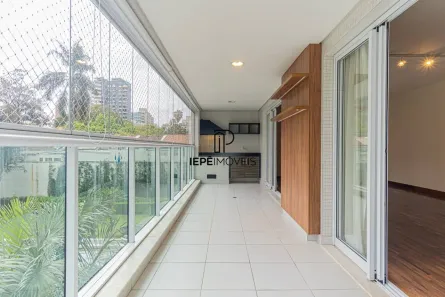 Apartamento com 3 Quartos para alugar, 158m² no Indianópolis, São Paulo