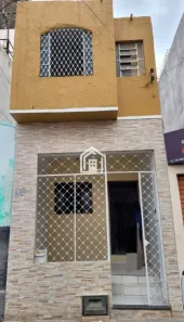 Casa com 4 Quartos à venda, 156m² no Centro, Juazeiro