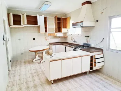 Casa com 6 Quartos à venda, 382m² no Vila Gilda, Santo André
