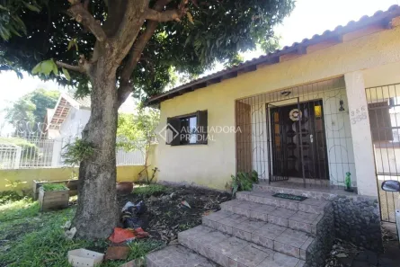 Casa com 3 Quartos para alugar, 153m² no Vila Ipiranga, Porto Alegre