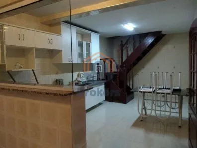 Sobrado com 3 Quartos à venda, 298m² no Vila Iguaçu, Várzea Paulista