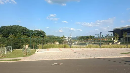 Lote/Terreno à venda, 639m² no Jardim Conceição (Sousas), Campinas
