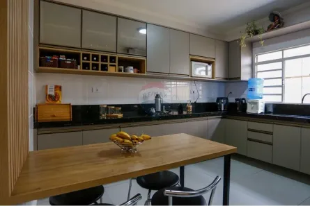 Casa com 3 Quartos à venda, 144m² no Jardim São Carlos, Sorocaba