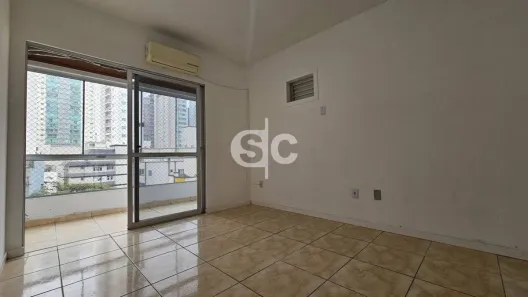 Apartamento com 3 Quartos à venda, 140m² no Centro, Balneário Camboriú