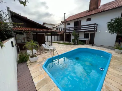 Casa com 5 Quartos à venda, 300m² no Jurerê Internacional, Florianópolis