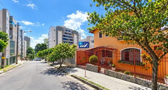 Casa com 4 Quartos à venda, 330m² no Cidade Nova, Belo Horizonte