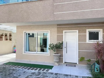 Casa com 3 Quartos à venda, 155m² no Uberaba, Curitiba