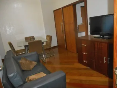 Apartamento com 2 Quartos para alugar, 700m² no Carmo, Belo Horizonte