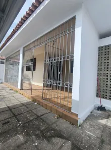 Casa com 3 Quartos à venda, 230m² no Bancários, João Pessoa