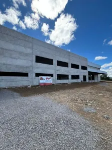 Galpão/Depósito/Armazém para alugar, 4000m² no Centro, Flores da Cunha