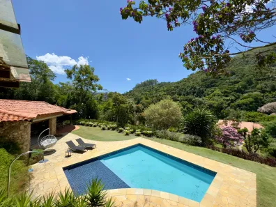 Casa de Condomínio com 5 Quartos à venda, 500m² no Corrêas, Petrópolis