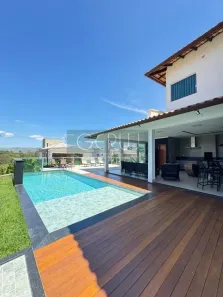Casa de Condomínio com 4 Quartos à venda, 400m² no Centro, Capitólio