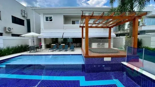 Casa de Condomínio com 5 Quartos à venda, 400m² no Jardim Acapulco, Guarujá