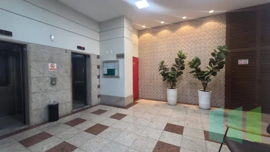 Sala Comercial para alugar, 25m² no Praia do Suá, Vitória