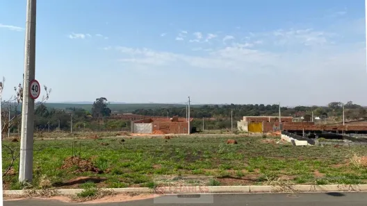 Lote/Terreno à venda, 300m² no Loteamento Residencial Ypê, Mogi Mirim