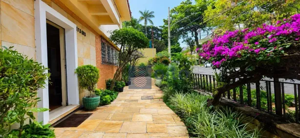 Casa com 4 Quartos à venda, 260m² no Pacaembu, São Paulo
