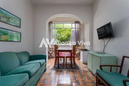 Apartamento com 2 Quartos à venda, 77m² no Centro, Rio de Janeiro