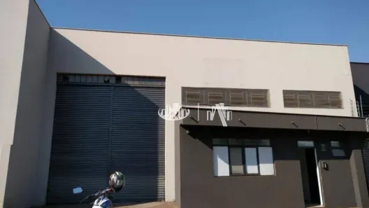 Galpão/Depósito/Armazém para alugar, 360m² no Indústrias Leves, Londrina