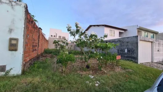 Lote/Terreno à venda, 180m² no Santa Maria, Aracaju