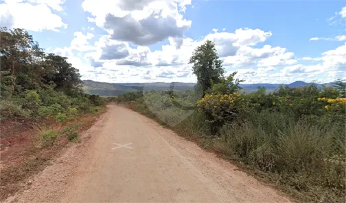 Lote/Terreno à venda, 100000m² no , Serro