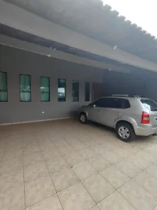 Casa com 3 Quartos à venda, 155m² no Leonor, Londrina