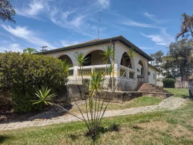 Casa com 5 Quartos à venda, 272m² no Centro, Pindamonhangaba