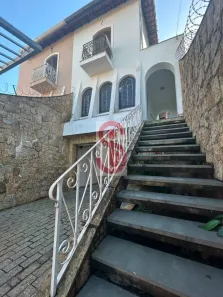 Sobrado com 3 Quartos para alugar, 250m² no Jardim Piqueroby, São Paulo