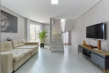 Sobrado com 3 Quartos à venda, 160m² no Planta Deodoro, Piraquara