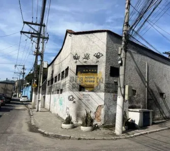 Galpão/Depósito/Armazém para alugar, 950m² no Barreto, Niterói