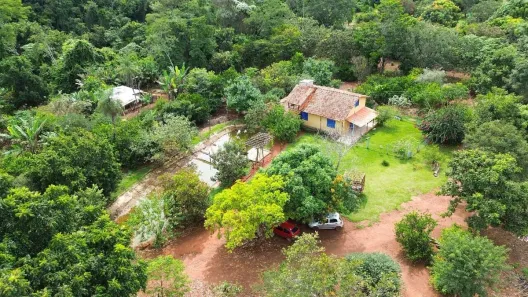 Fazenda/Sítio com 3 Quartos à venda, 50000m² no , Caldazinha