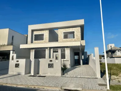 Casa com 3 Quartos à venda, 163m² no Campeche, Florianópolis