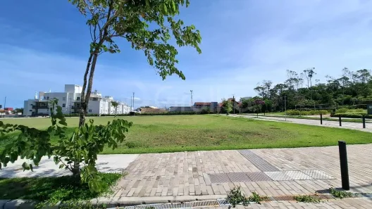 Lote/Terreno à venda, 384m² no Campeche, Florianópolis
