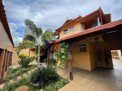 Casa com 7 Quartos à venda, 280m² no Ingá, Betim