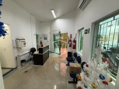 Imóvel Comercial à venda, 230m² no Jardim Messina, Jundiaí