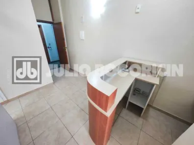 Sala Comercial à venda, 31m² no Portuguesa, Rio de Janeiro