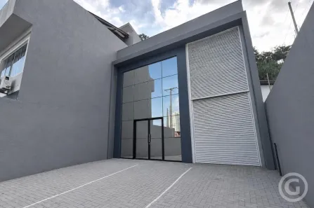 Ponto Comercial para alugar, 238m² no Estreito, Florianópolis