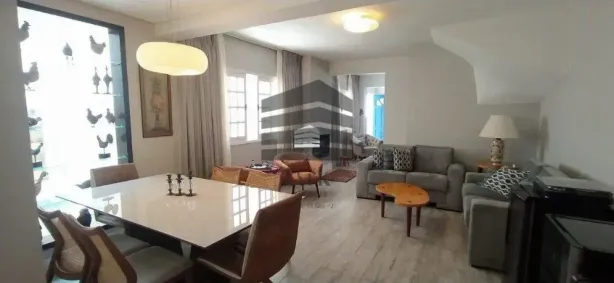 Casa com 3 Quartos à venda, 170m² no Vila Mariana, São Paulo