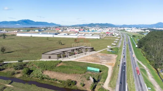 Galpão/Depósito/Armazém para alugar, 6000m² no Centro, Tijucas