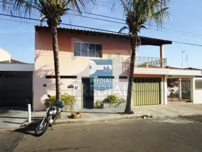 Casa com 3 Quartos à venda, 262m² no Jardim São Carlos, São Carlos