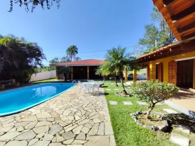 Fazenda/Sítio com 5 Quartos à venda, 400m² no Parque Agrinco, Guararema