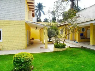 Sobrado com 5 Quartos à venda, 400m² no Interlagos, São Paulo