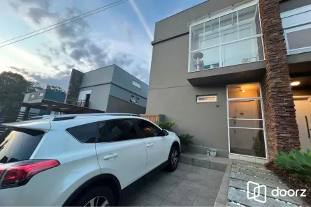 Casa de Condomínio com 3 Quartos à venda, 100m² no Lomba do Pinheiro, Porto Alegre