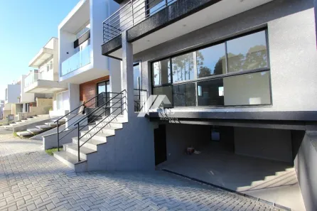 Casa de Condomínio com 3 Quartos à venda, 246m² no Santa Cândida, Curitiba