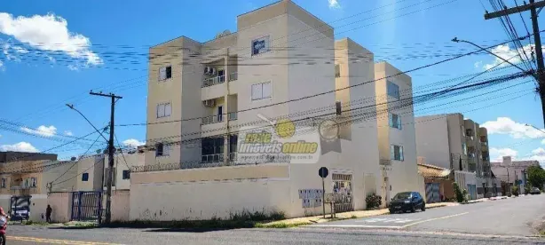 Apartamento com 2 Quartos para alugar, 89m² no Olinda, Uberaba