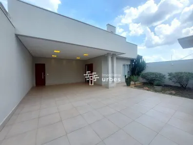 Casa com 3 Quartos à venda, 185m² no Chácara Machadinho I, Americana