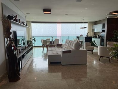 Apartamento com 4 Quartos à venda, 242m² no Jaguaribe, Salvador