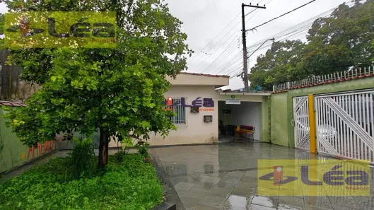 Casa com 3 Quartos à venda, 100m² no Parque Maria Helena, Suzano