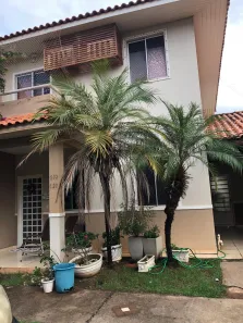 Casa de Condomínio com 3 Quartos à venda, 110m² no Despraiado, Cuiabá